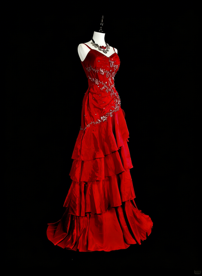 Vintage Meerjungfrauen-Abendkleid aus den 1980er Jahren, rot mit Spaghettiträgern, Applikationen, ärmellos, lang, festlich, N1601