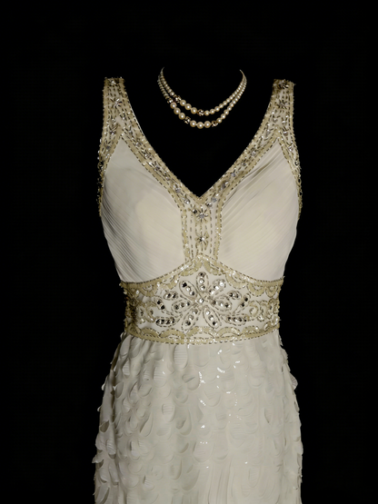 Robe de bal rétro fourreau en dentelle blanche à col en V, courte, idéale pour un 18e anniversaire ou une soirée de retrouvailles (N1309)