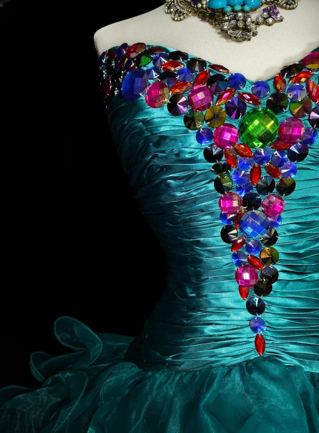 Robe de bal unique à décolleté cœur en tulle vert foncé, inspiration années 2000, robes de bal courtes, inspiration robes de soirée N1362