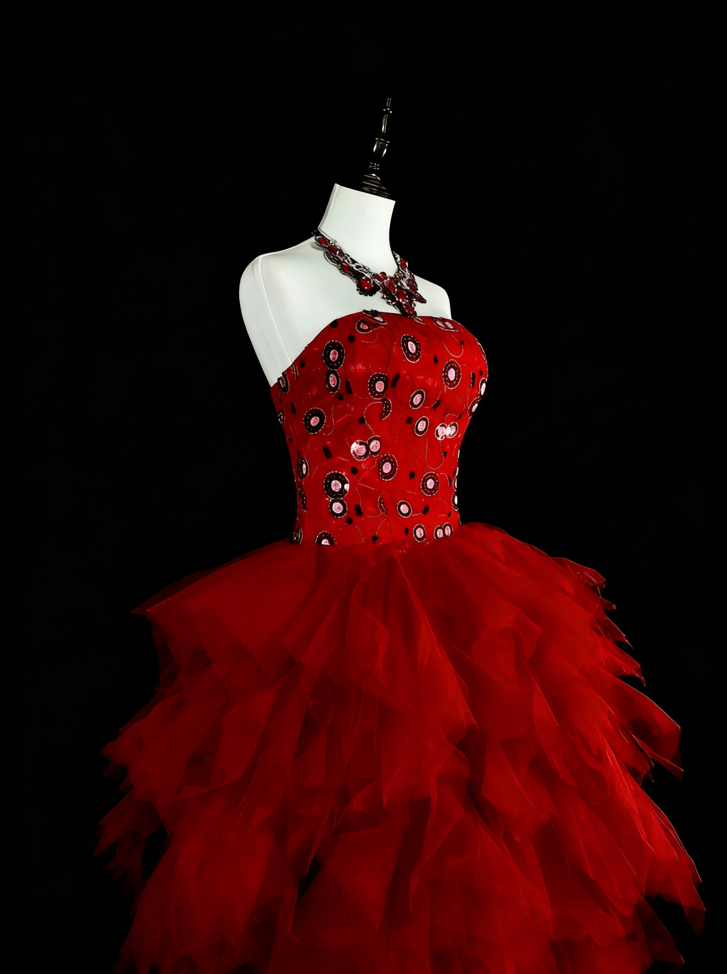 Robe de bal unique sans bretelles en tulle rouge, inspiration années 2000, robes de bal courtes, inspiration robes de soirée N1747