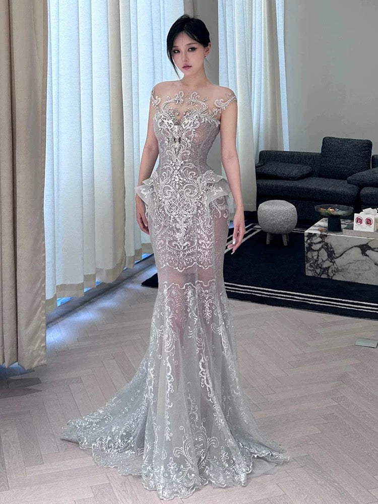 Robe de bal longue à paillettes argentées, décolleté en cœur, style sirène scintillante, tenue de soirée pour la remise des diplômes N038