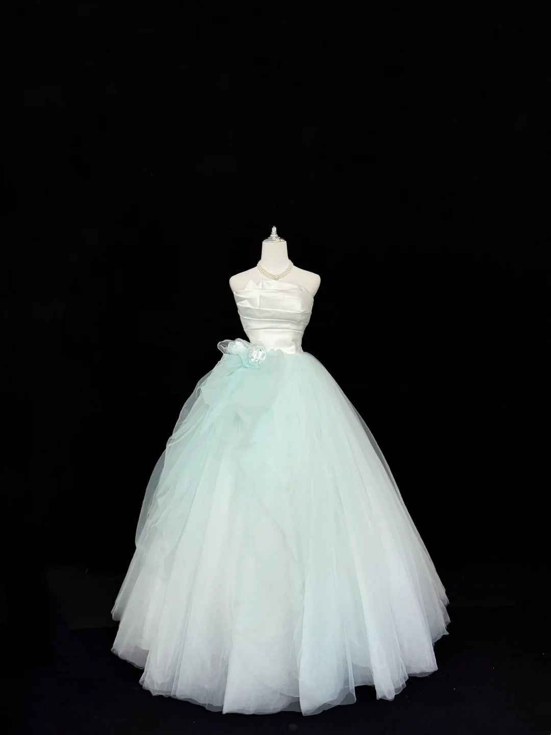 White Sweet 16 Dresses Long Ball Gown Off Shoulder Tulle Formal Sweet Sixteen Birthday Gown RC0236