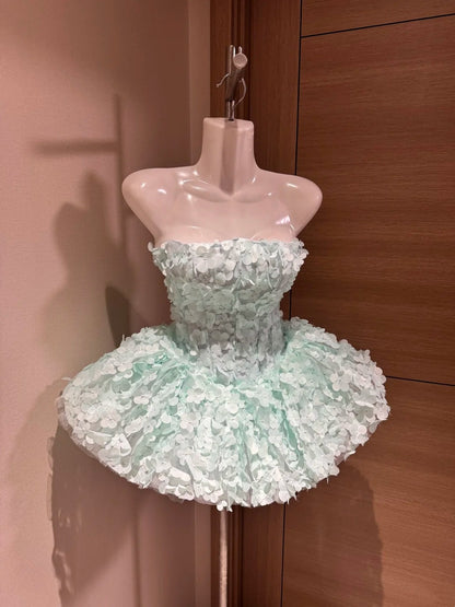 Mignonne Robe de Bal Bustier Vert Menthe Fleurs 3D Robe Courte Soirée à Rio Inspiration Robe de Rentrée Hoco Robes de Bal RB4039
