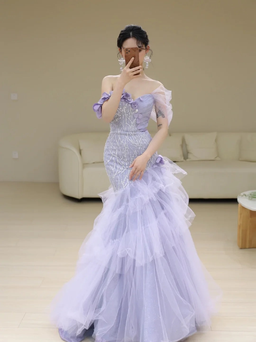 Robe de bal longue en tulle lilas, épaules dénudées, style sirène, N851