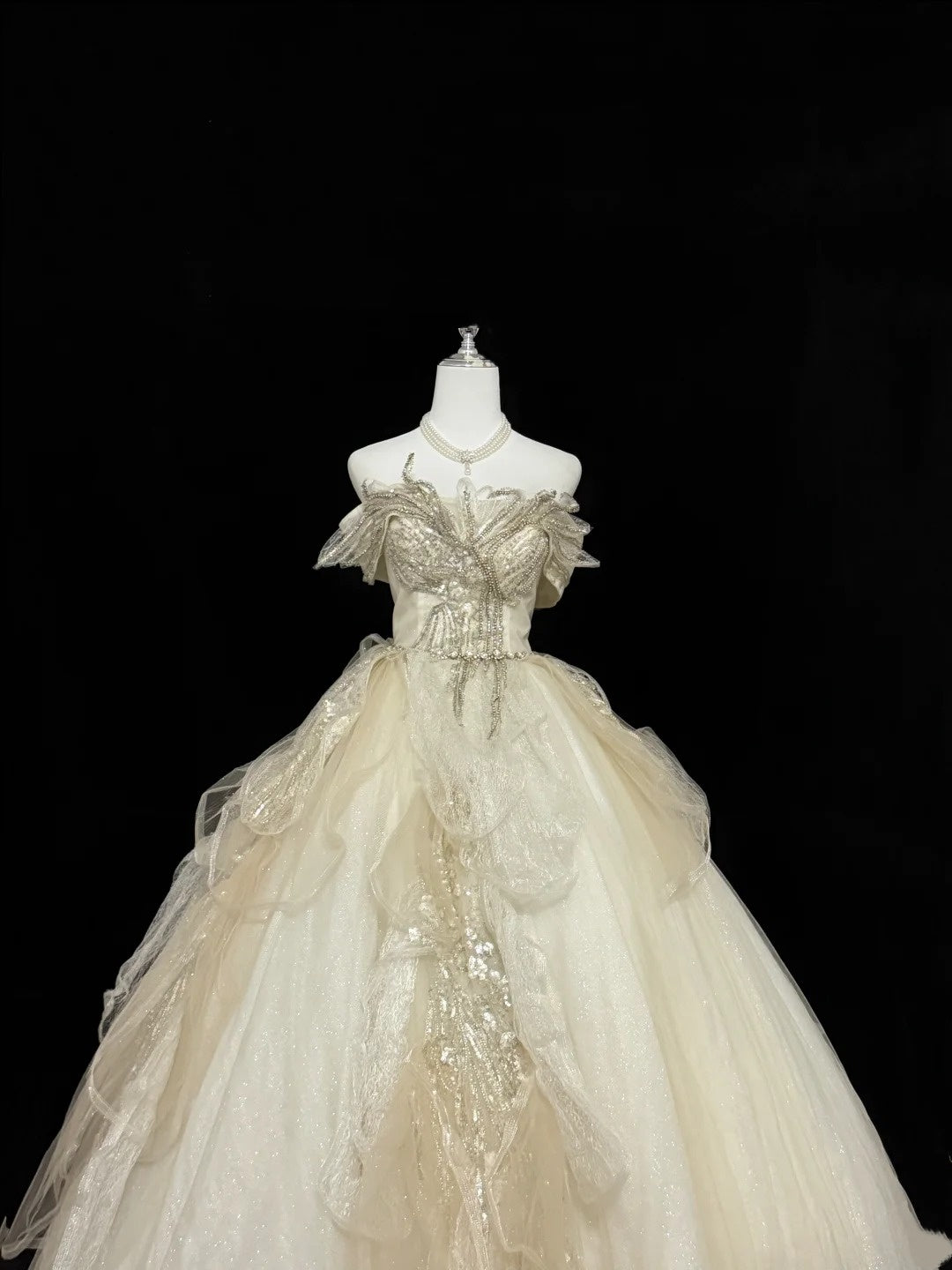Sweet 15 Quinceanera Dress Ball Gown Off Shoulder Gold With Lace Appliques Tulle 15th Birthday Gown RC0263