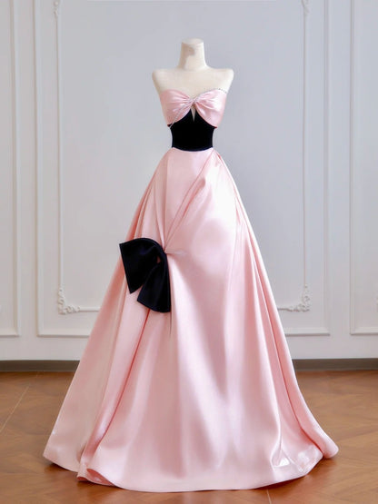 Robe de bal intemporelle en satin rose à décolleté cœur, robe de soirée longue, inspiration robe de bal N400