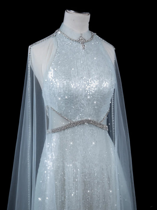 Robe de bal longue bleu ciel clair à sequins, coupe trapèze élégante, col montant, style tendance, idéale pour les soirées et les cérémonies de fin d'année (réf. N688).