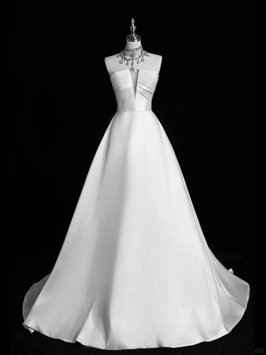Modern Minimalist Ball Gown Strapless White Satin With Buttons Long Brides Gown Bridal Dress Wedding Dresses Style RB6558