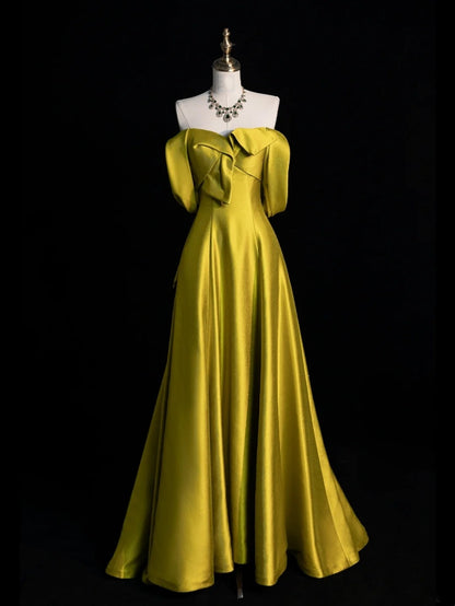 Robe de bal longue en satin vert, coupe trapèze, épaules dénudées, style sage, idéale pour les jeunes filles (N1168).