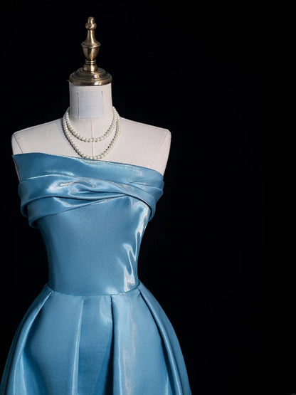 Wunderschönes, trägerloses, langes, formelles Abendkleid aus blauem Satin in A-Linie, ideal für Ball und Abiball (Modell N740)