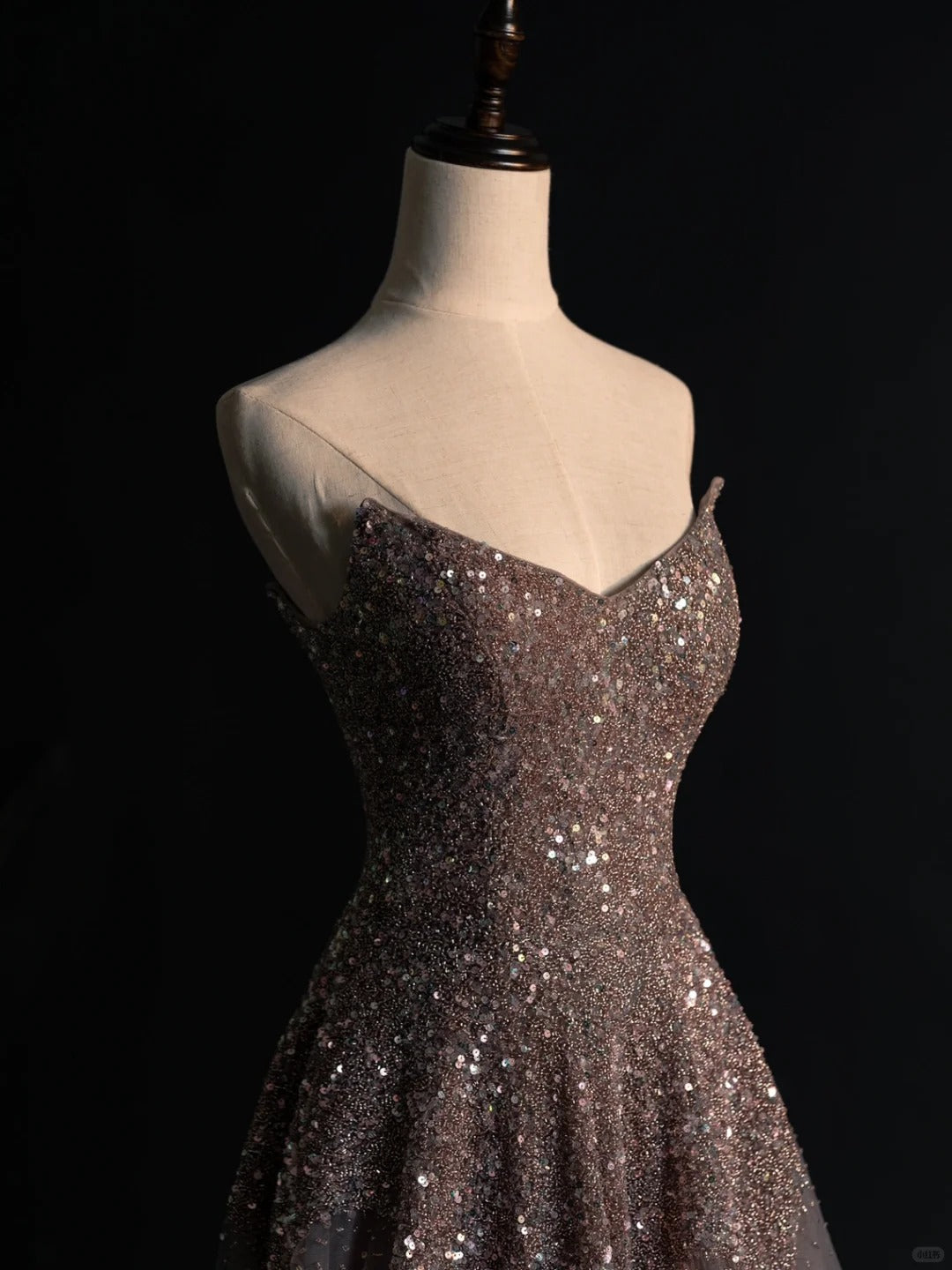 Robe de bal modeste en tulle Sweethart ornée de perles, tenue de soirée pour l'université, inspiration pour le bal de fin d'année, robe de remise de diplôme N1231