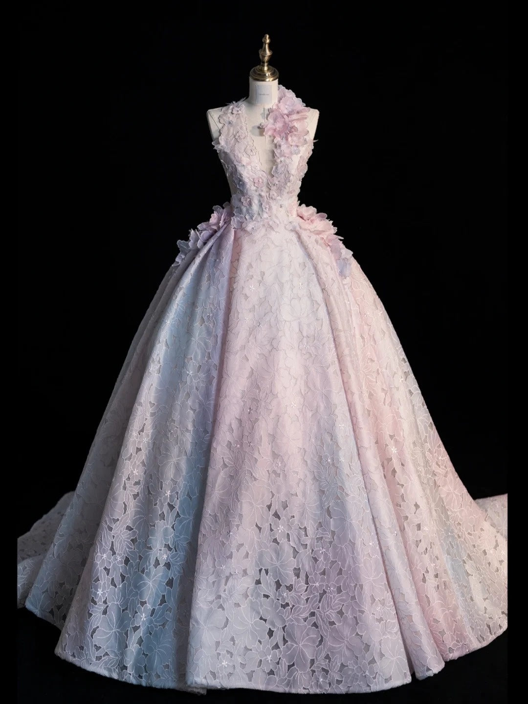 Robe de bal modeste rose à dos nu et imprimé floral, idéale pour une soirée étudiante ou un bal de fin d'année (N1216)