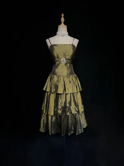 Vintage A Line Spaghetti Strap Olive Green Knee Length Party Dress Cocktail Gown Homecoming Dresses N3901