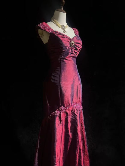 Robes de Bal Vintage Sirène Coeur Bordeaux avec Appliques Années 1960 Longue Robe de Soirée N2607