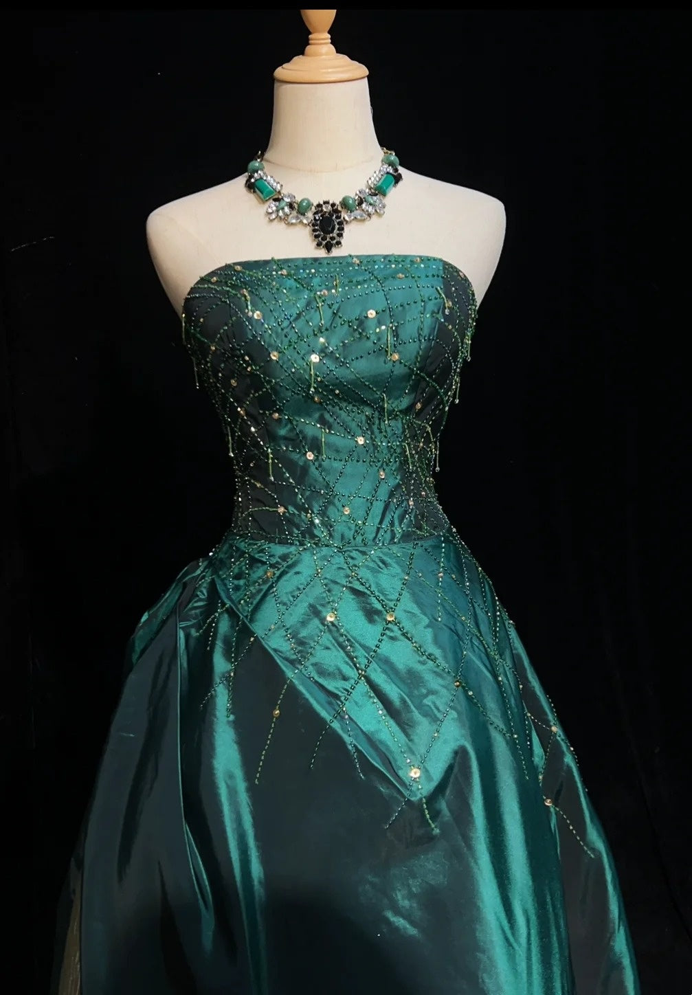 Vintage Prom Dresses Inspo Ball Gown Strapless Green With Beads 80s Long Formal Gown N2739