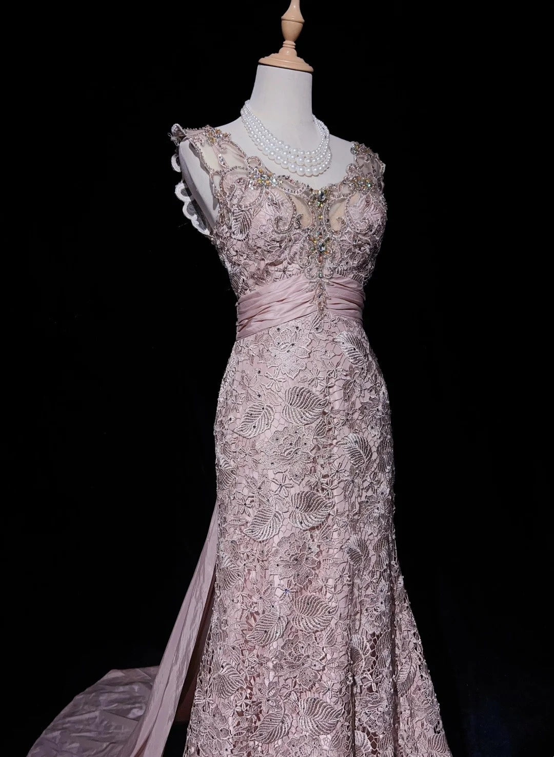Vintage Prom Dresses 1960s Mermaid V Neck Pink Lace With Appliqued Beaded Long Prom Gown N3107