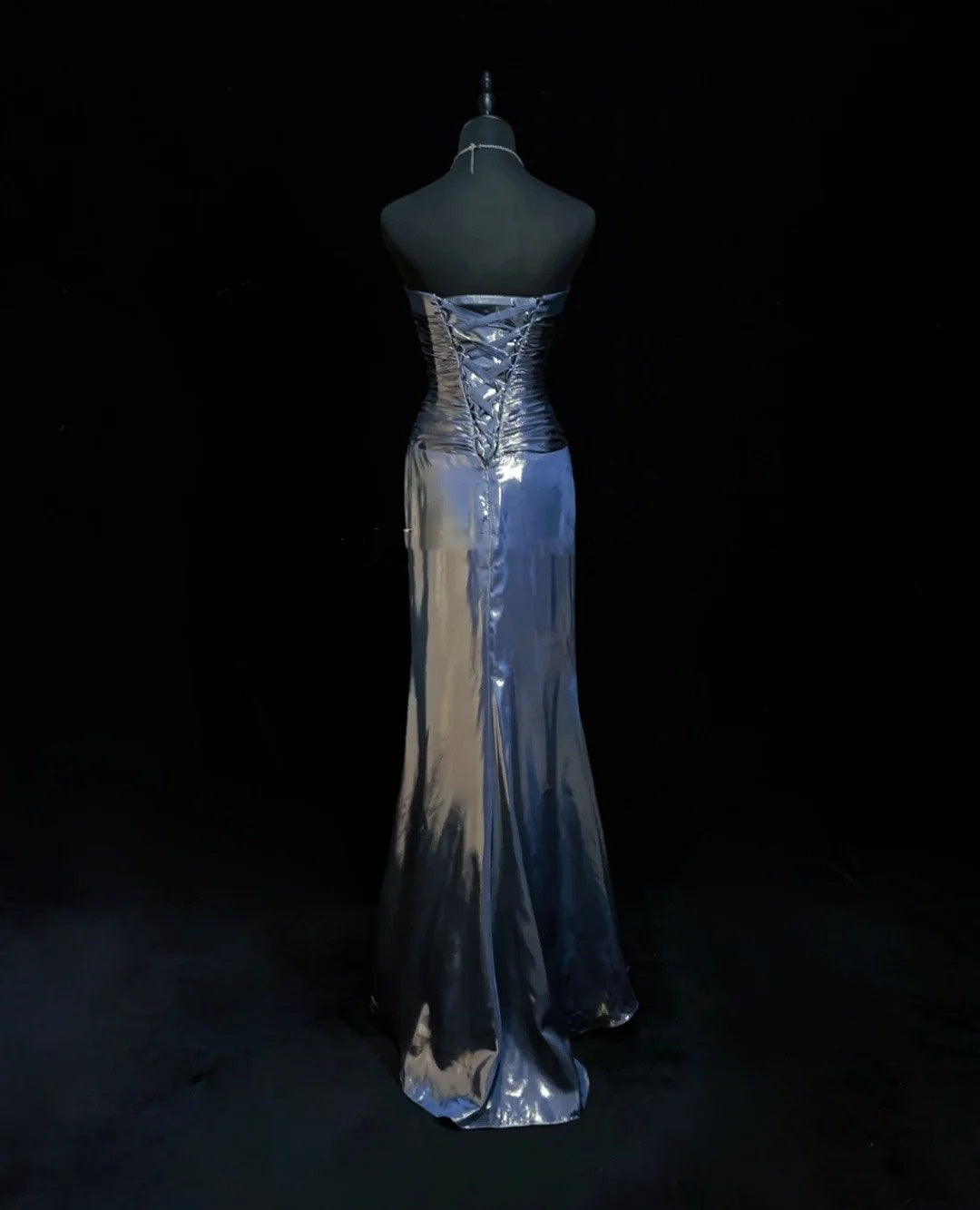 Robes esthétiques de bal vintage bleu marine coupe trapèze avec perles longue robe de soirée N3025