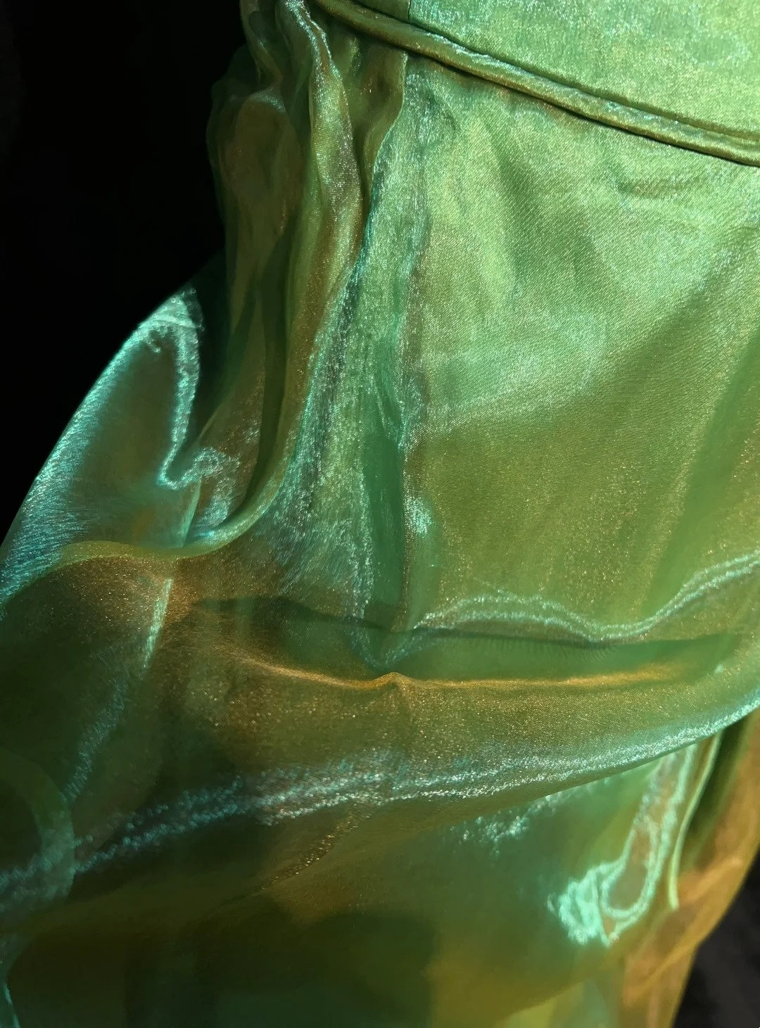 Elegante Abschlussballkleider Ballkleid Spaghettiträger Grüne Organza mit Perlen Lange formelle Robe N2914
