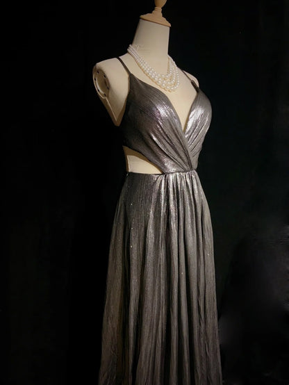 Vintage Abschlussballkleider 80er Jahre A-Linie Neckholder V-Ausschnitt Rückenfrei Bodenlang Abendmode N3460