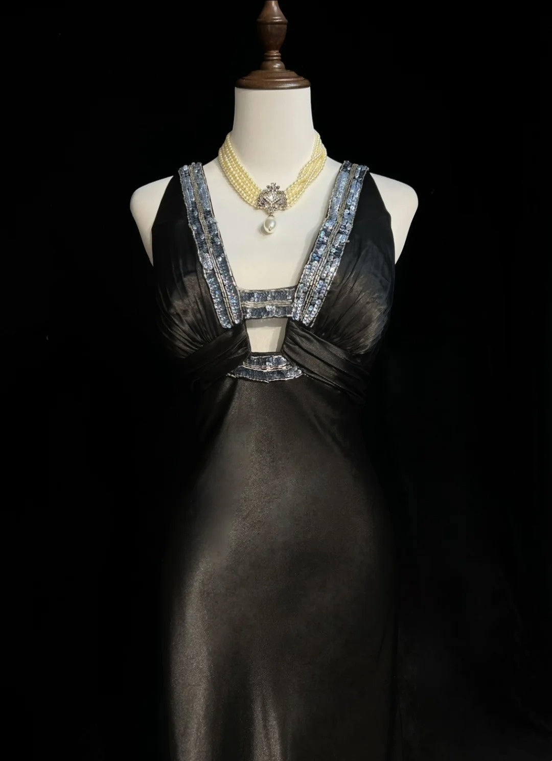 Robes de bal modestes Inspo Sirène Années 90 Col V Gris avec perles pour femme Robe de soirée N3283