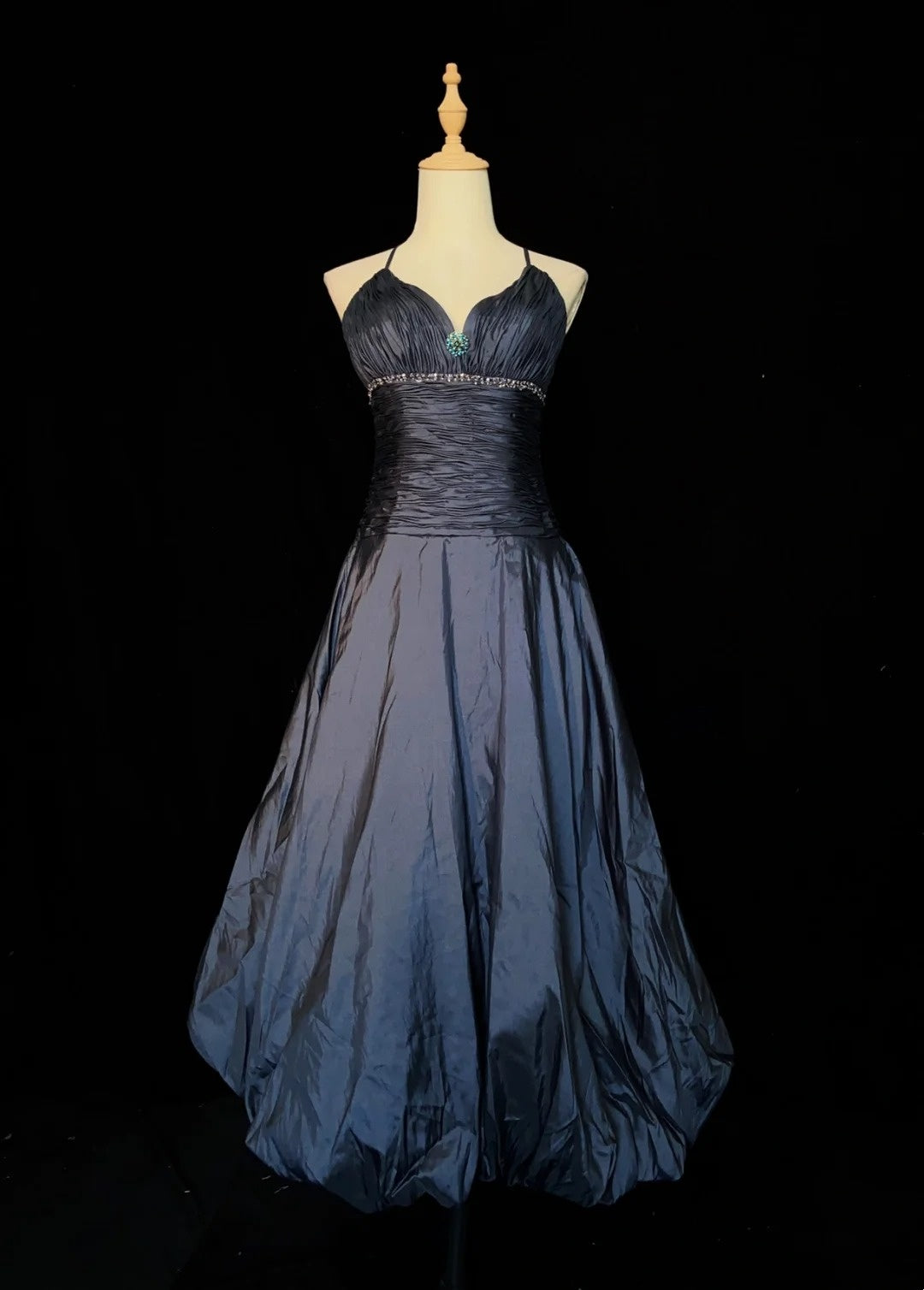 Zeitlose Ballkleider Trägerlos Marineblau Taft mit Perlenumhang Abendgarderobe N3287