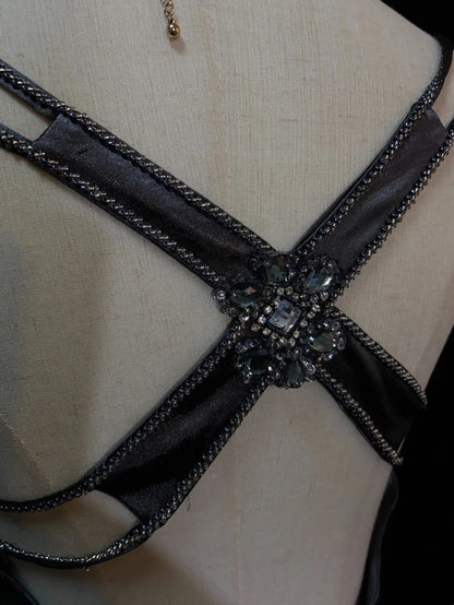 Vintage-Abschlussballkleider Inspiration Meerjungfrauen-Spaghettiträger Grau Satin 90er mit Perlen Abendkleider N3351