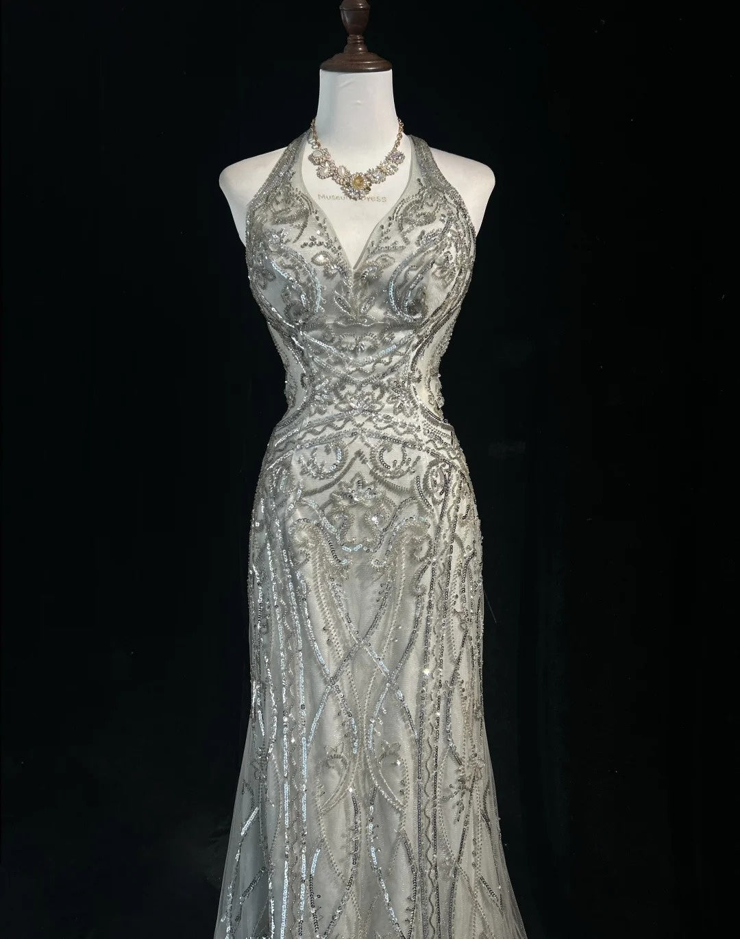 Vintage Abschlussballkleider Inspo Meerjungfrau Neckholder Silbergrau Pailletten 80er Jahre mit rückenfreien Ballkleidern N3369