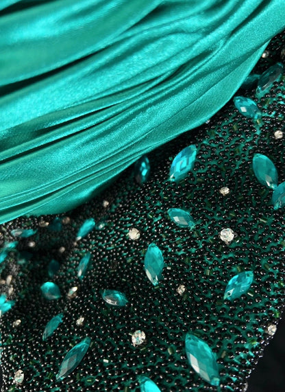 Robe de soirée/cocktail moulante bustier courte verte plissée style vintage pour bals de promo et retour à la maison N3903