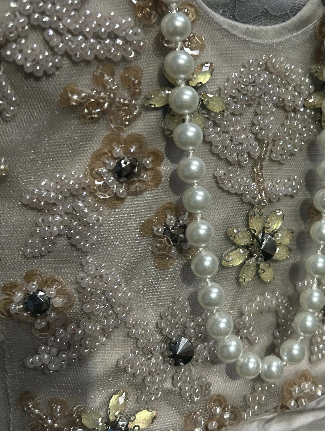 Robes de bal vintage en satin argenté, coupe trapèze, col en V, avec perles, longue robe de soirée N2454