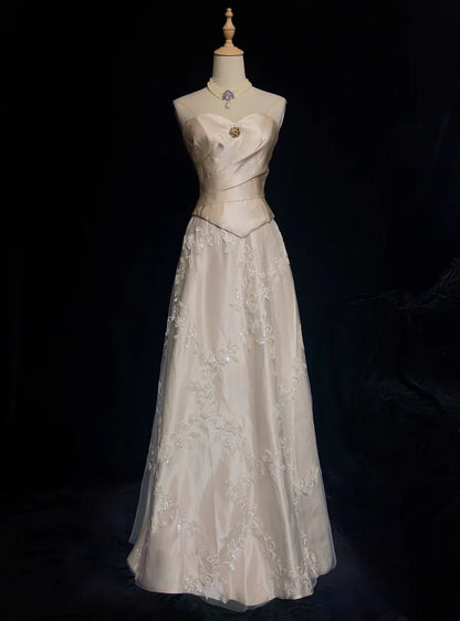 Bescheidene Ballkleider A-Linie Sweetheart Satin mit Spitze Lange Abendgarderobe N3469