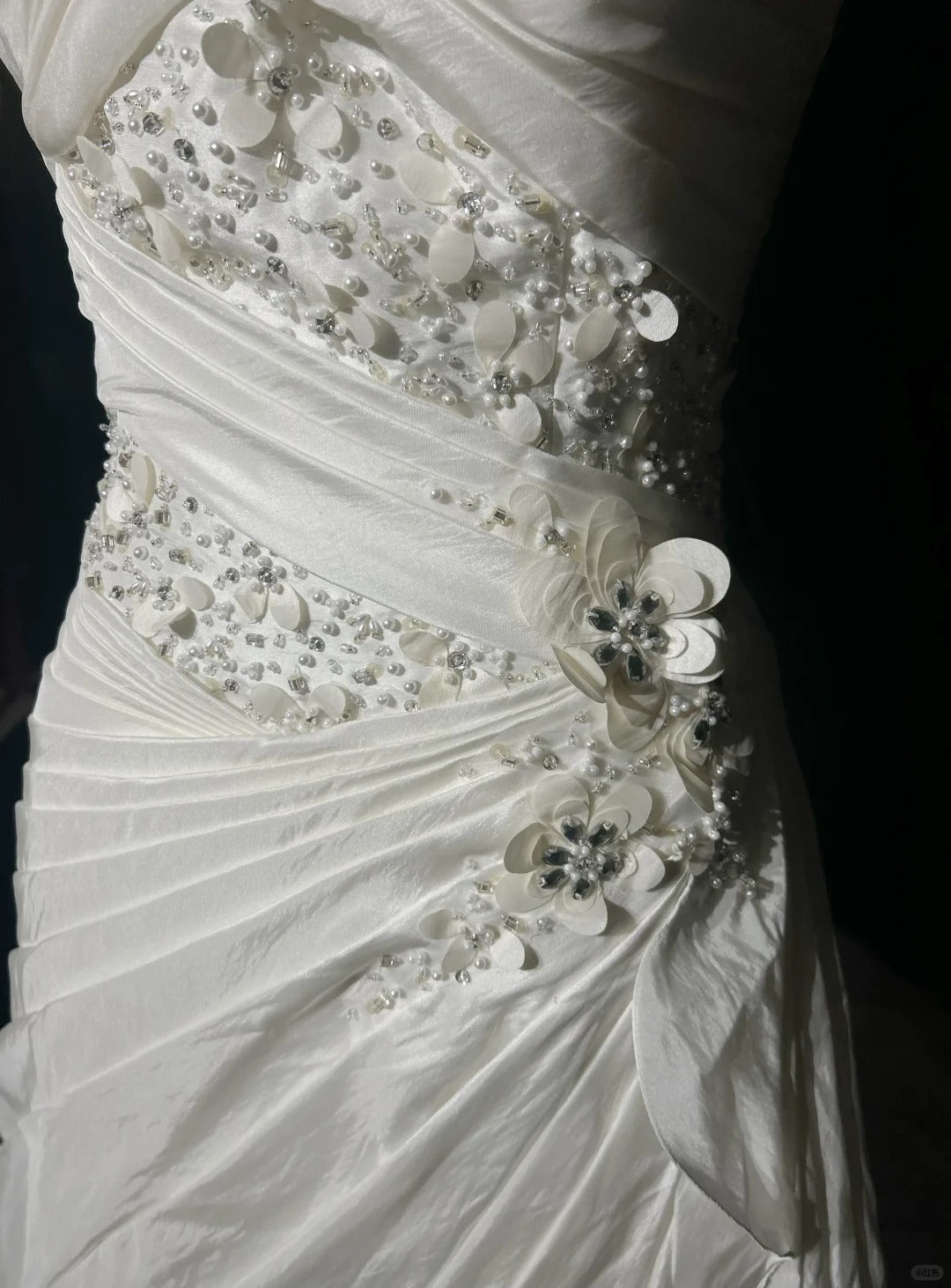 Princess Wedding Dress Ball Gown One Shoulder Satin Cream Ivory With Tiered Bridal Gown for Big Day RC0131