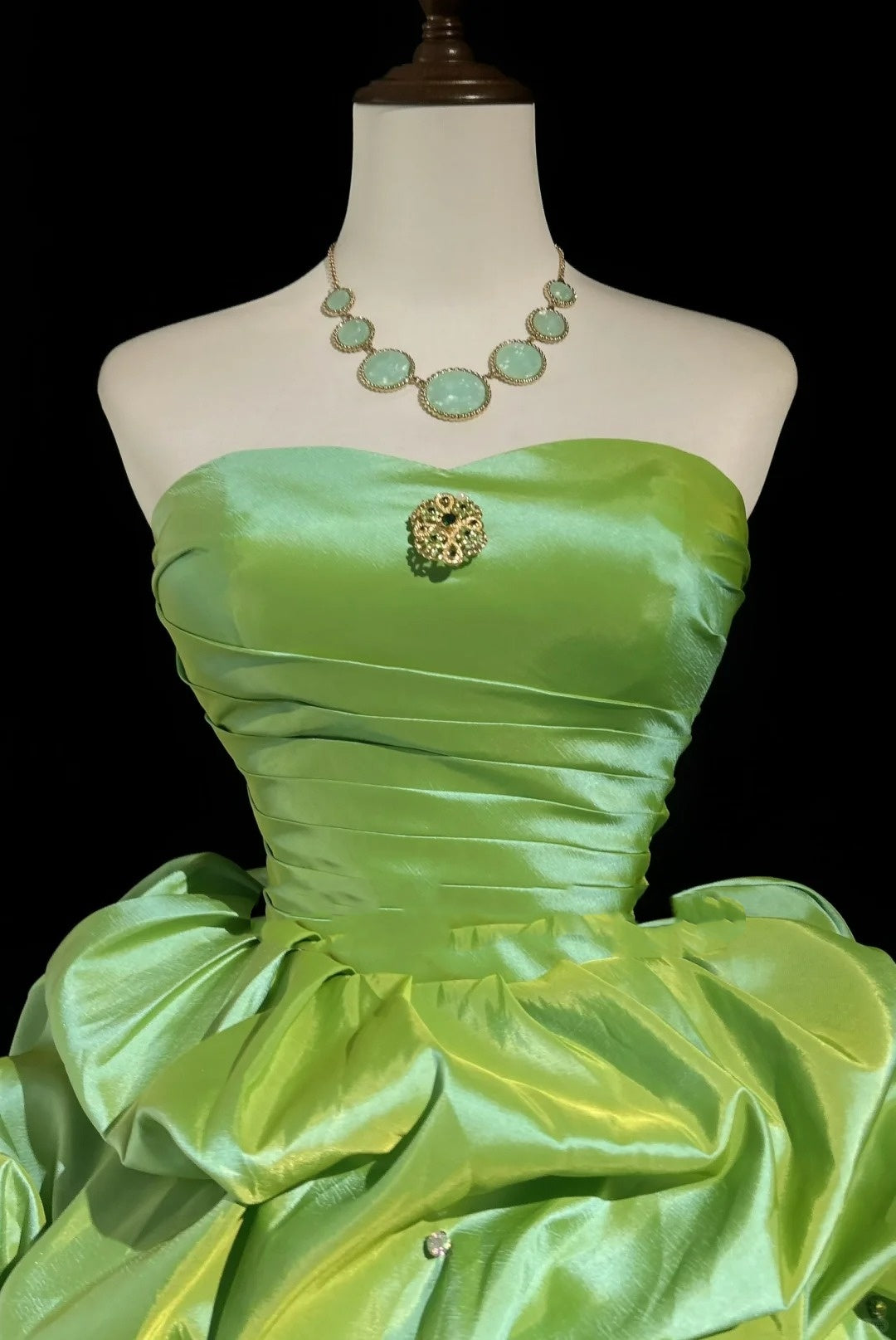 Hübsches Ballkleid Sweetheart Grün Organza Kurze Mini-Heimkehrkleider Hoco Kleider N2660