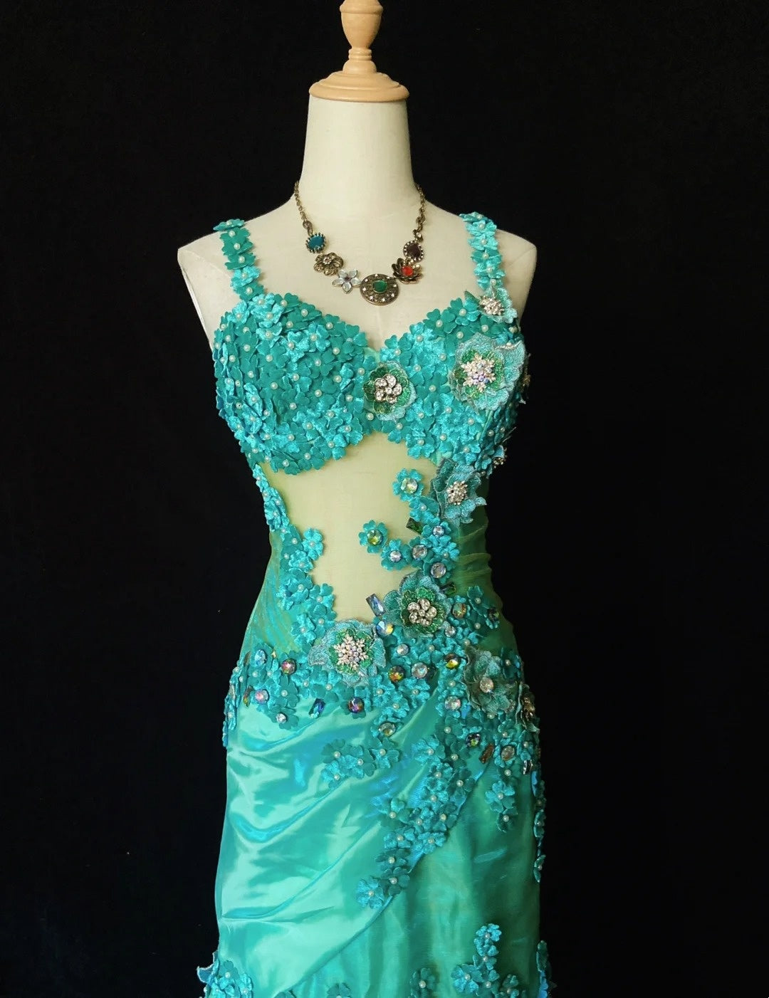 Robes de bal élégantes sirène à fines bretelles en tulle vert avec fleurs, longueur ras du sol, tenues de soirée formelles N3490