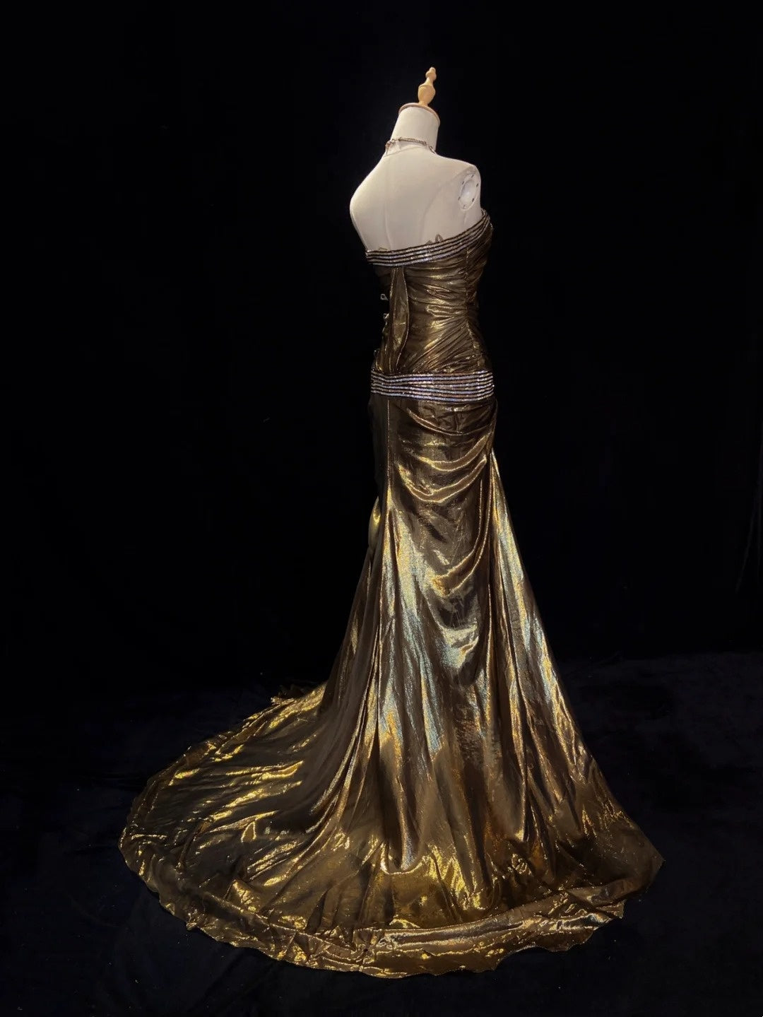 Bescheidene Ballkleider Inspo Meerjungfrau Sweetheart Rüschen 80er Jahre Lange Abendkleider N3400