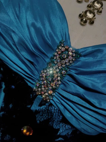 Vintage-Abschlussballkleider-Inspiration Meerjungfrau Neckholder Blau Schwarz Spitze 80er Jahre mit Rüschenapplikationen formale Kleider N3362