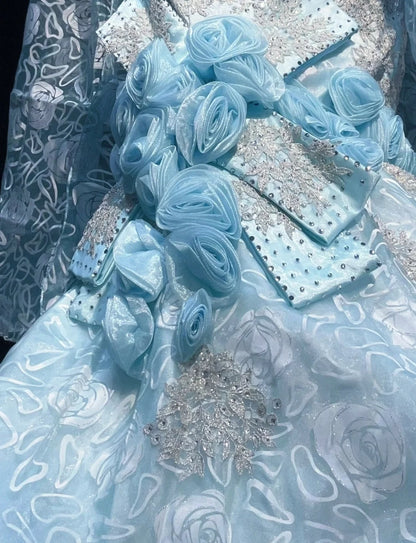 Wunderschöne Abiballkleider Meerjungfrau Spaghettiträger Hellblau mit Blumen Perlenstickerei Lange Abendkleider N3319