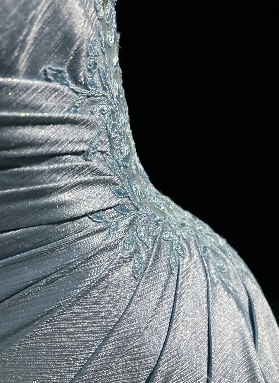 Robes de Bal Modestes Sirène à Bretelles Fines Bleu Ciel Clair avec Appliques Tenues de Soirée N3690