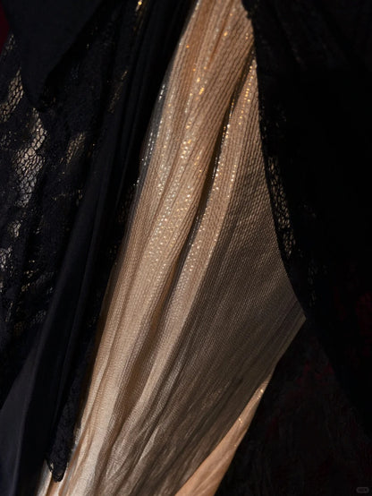 Robes de Bal Simples Coupe Trapèze Bretelles Fines Dentelle Noire Avec Volants Longues Tenues de Soirée N3438