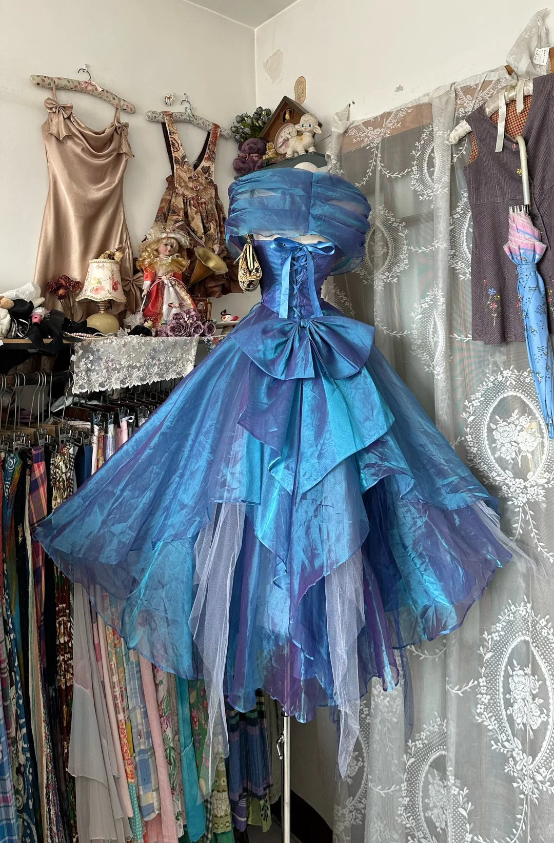 Elegante Ballkleider für den Abschlussball, herzförmiger Ausschnitt, blaue Organza, Teelänge, lange formelle Abendgarderobe N3769