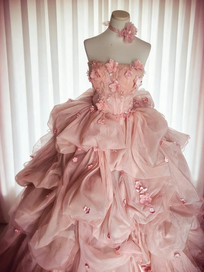 Robes de bal modestes Robe de bal bustier en tulle rose poudré avec fleurs Longue robe de Quinceañera N3047