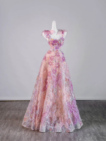 Robe de bal longue à imprimé floral et décolleté cœur, inspiration pour une tenue de soirée N242