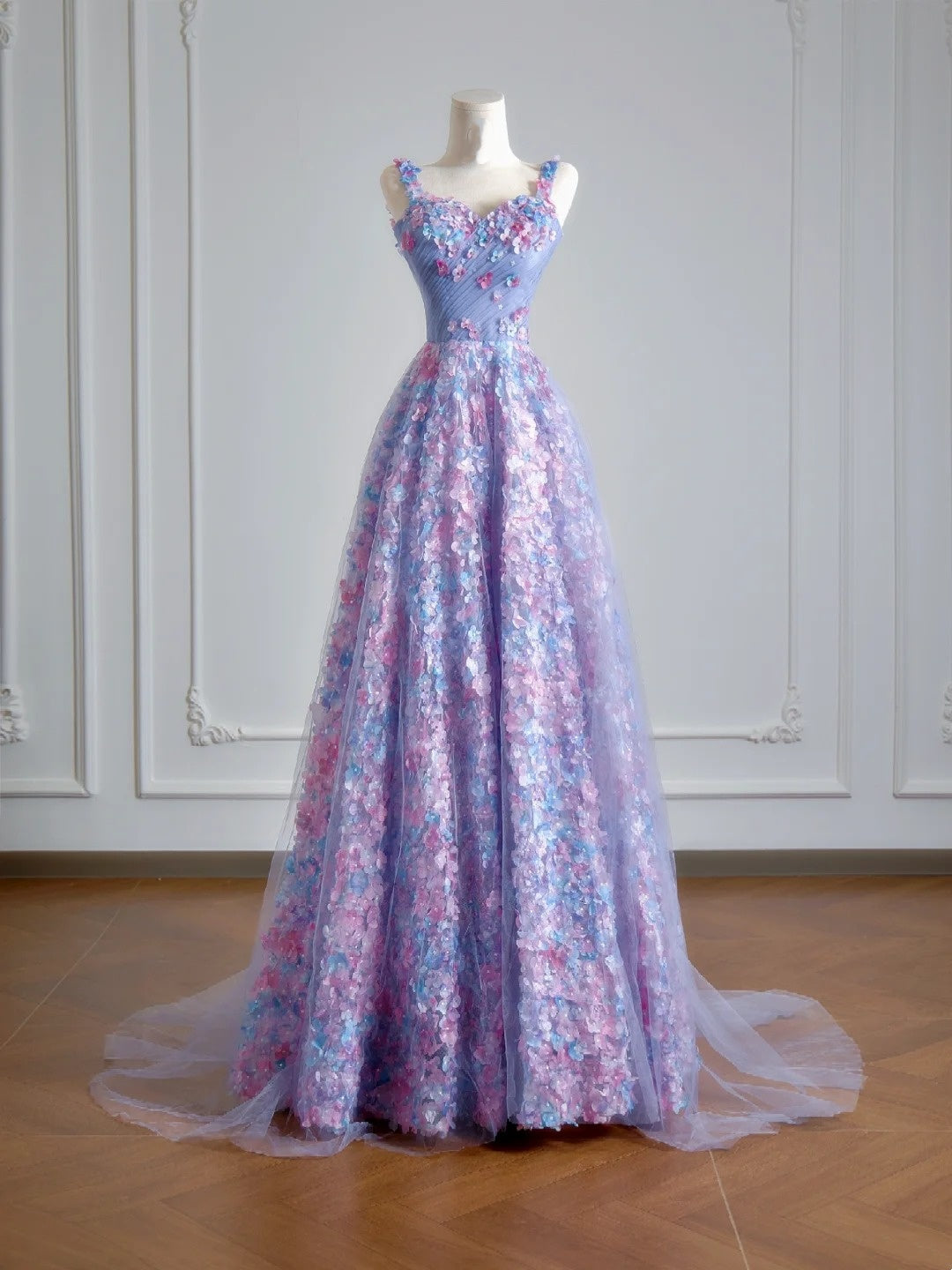Robe de bal longue de soirée à bretelles spaghetti, coupe princesse, en tulle lilas fleuri, avec foulard intégré, référence N347
