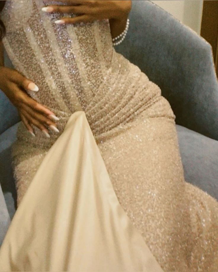 Robes de bal de fin d'année à paillettes pour lycéennes - Inspiration sirène champagne à sequins - Robe longue semi-formelle à paillettes pour adolescentes AB2011