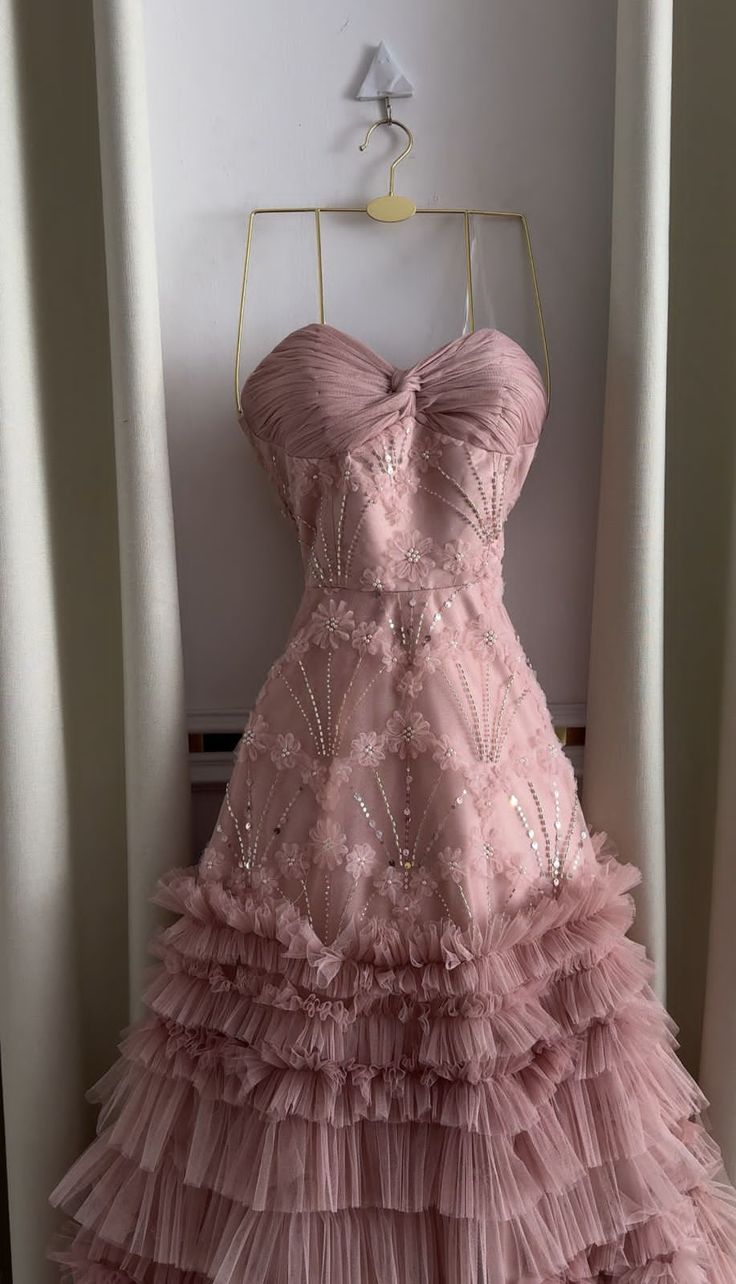 Robe de bal longue en tulle à volants et décolleté cœur, robe de soirée rose pour les 15 et 16 ans (AB1755)