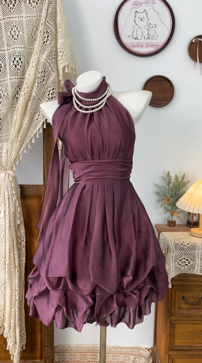 Vintage A Line Halter Burgundy Chiffon Short Mini Party Homecoming Dresses High School Ideas Inspo 18th Birthday Outfits RB7363