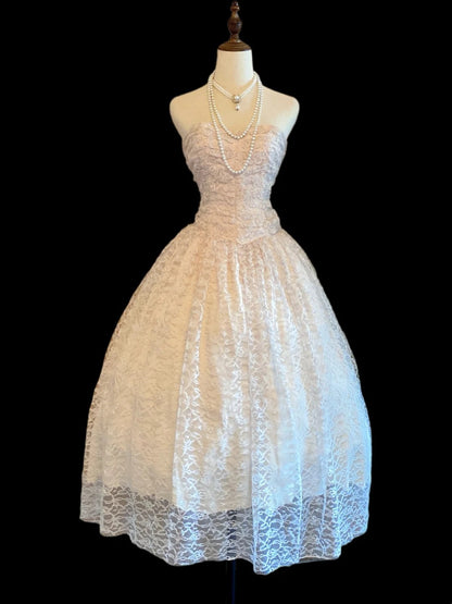 Inspiration Tenues de Soirée : Robe de Bal Unique, Bustier Cœur, Dentelle Rose, Longueur Mi-mollet, Bal de Promo RB4021
