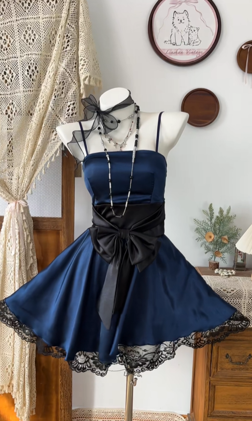 Pretty A line Spaghetti Strap Navy Blue Party Homecoming Dresses High School Ideas Inspo 17th Birthday Outfits RB7364
