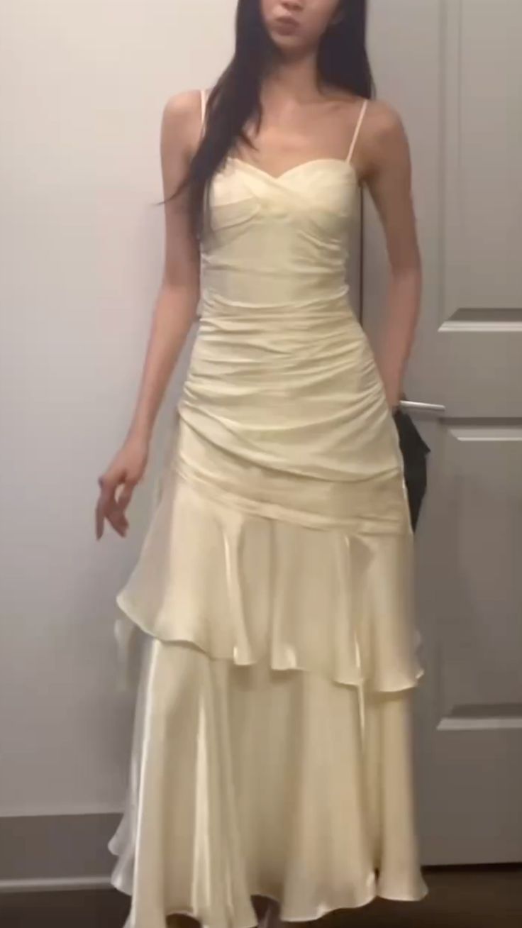 Modest Mermaid Spaghetti Strap Ivory Prom Dresses With Ruffled Long Evening Party Formal Outfits RB6544