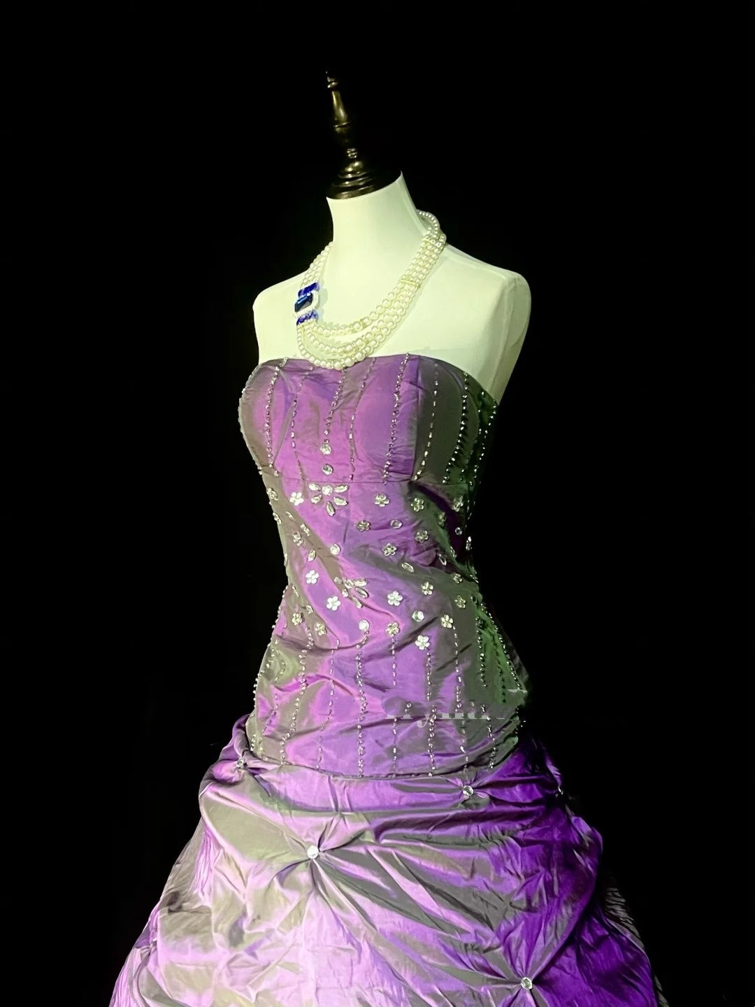 Robe de bal modeste sans bretelles en taffetas violet, style années 80, robe de soirée longue, inspiration robes de bal vintage N1303