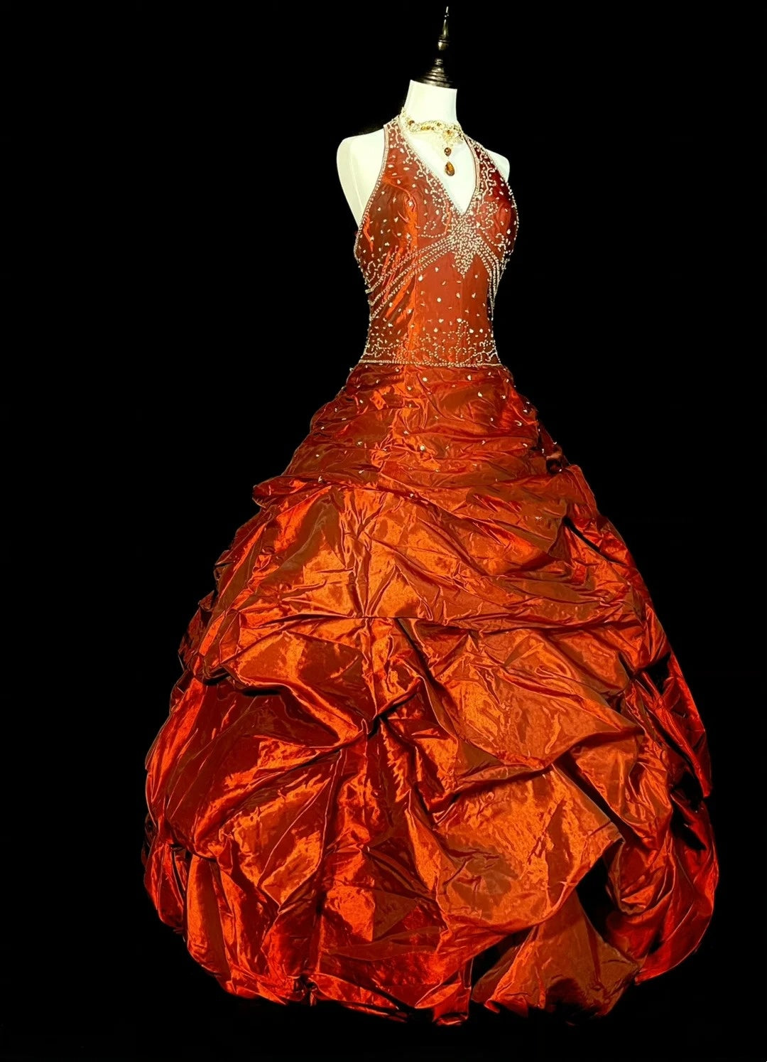 Robe de bal princesse dos nu en taffetas froncé orange, tenue de soirée pour l'université, robe de fin d'année pour adolescentes N1366
